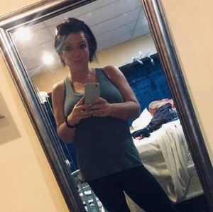 Meet your Posher, Holly